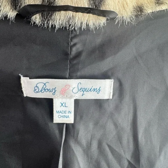 Leopard Print Women's Coat - Picture 6 of 6